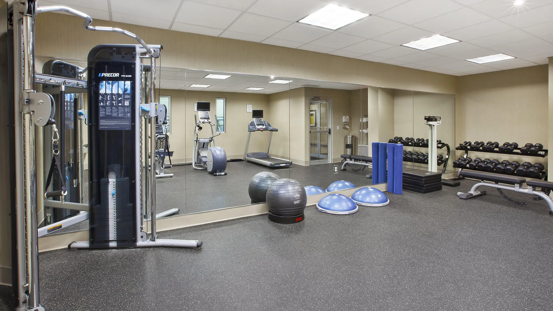Otel Holiday Inn Columbus Dwtn-Capitol Square By Ihg