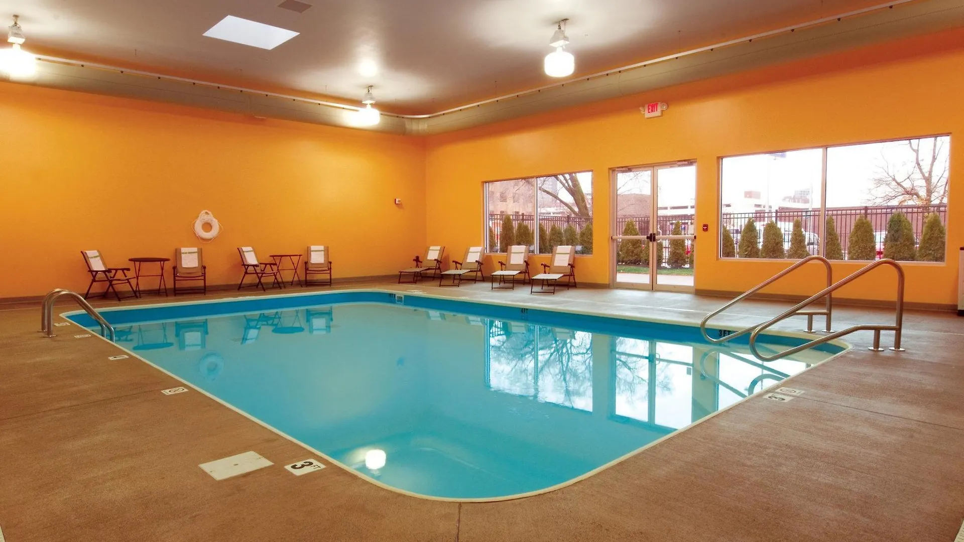 Holiday Inn Columbus Dwtn-Capitol Square By Ihg Otel