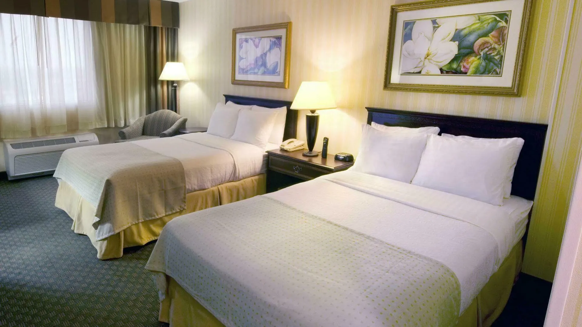 Holiday Inn Columbus Dwtn-Capitol Square By Ihg 3*,  ABD