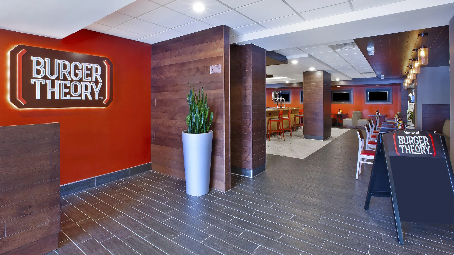 Holiday Inn Columbus Dwtn-Capitol Square By Ihg 3*,