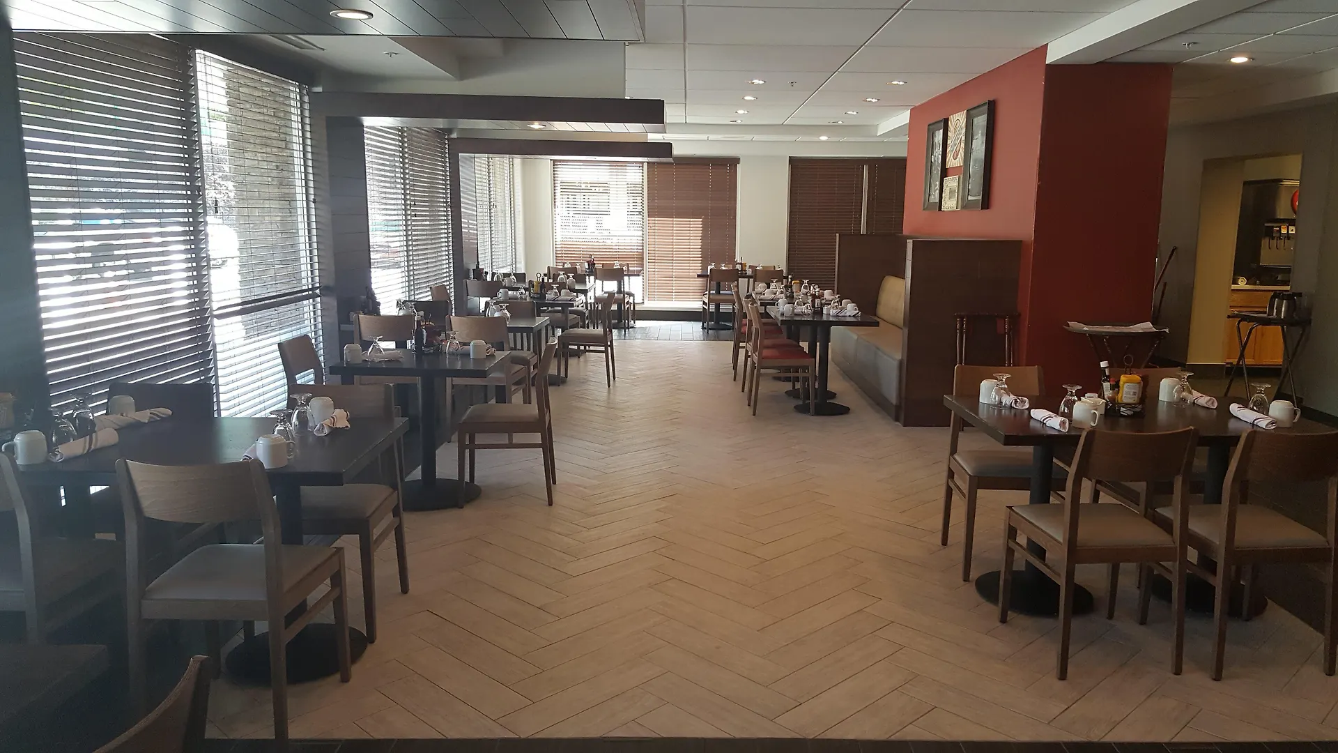 Holiday Inn Columbus Dwtn-Capitol Square By Ihg 3*,